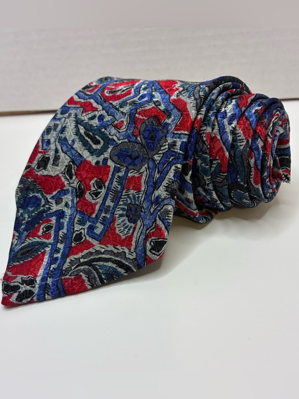 Vtg Christian Dior Monsieur Tie Mens Red Blue Abstract Paisley Polyester 60"